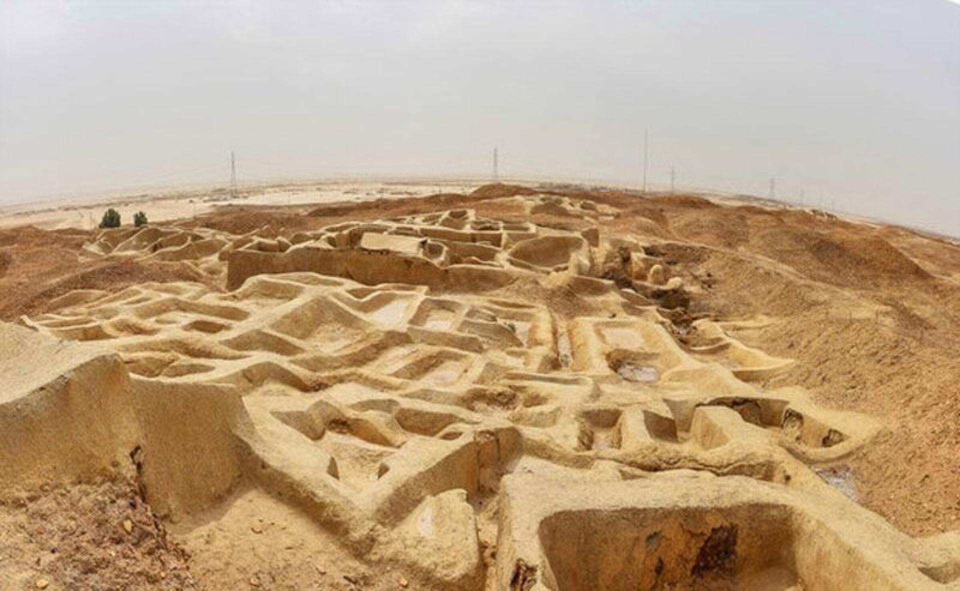 بقایای شهر سوخته زابل