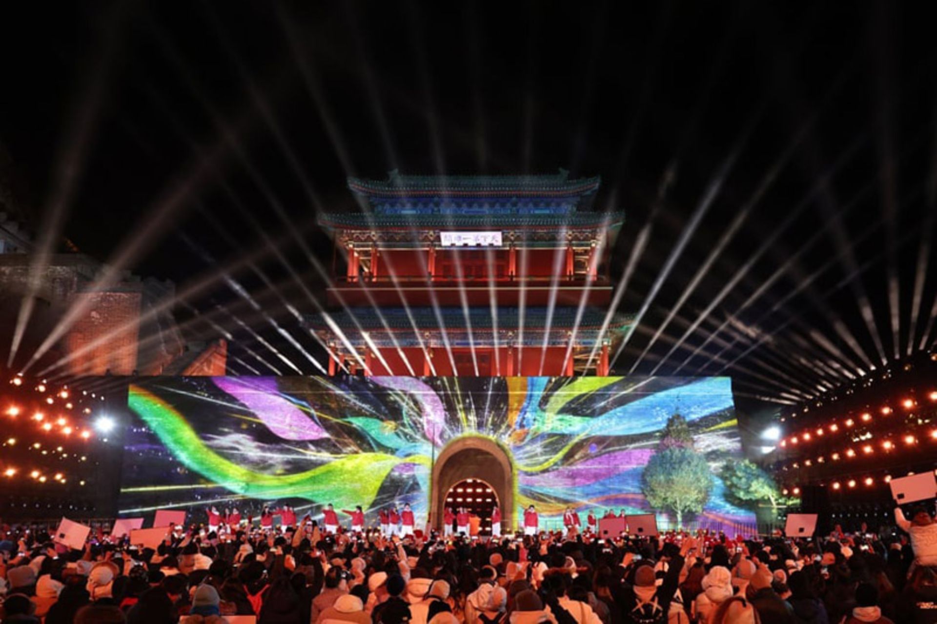 آتش بازی پکن، چین در آغاز سال نوی میلادی ۲۰۲۶