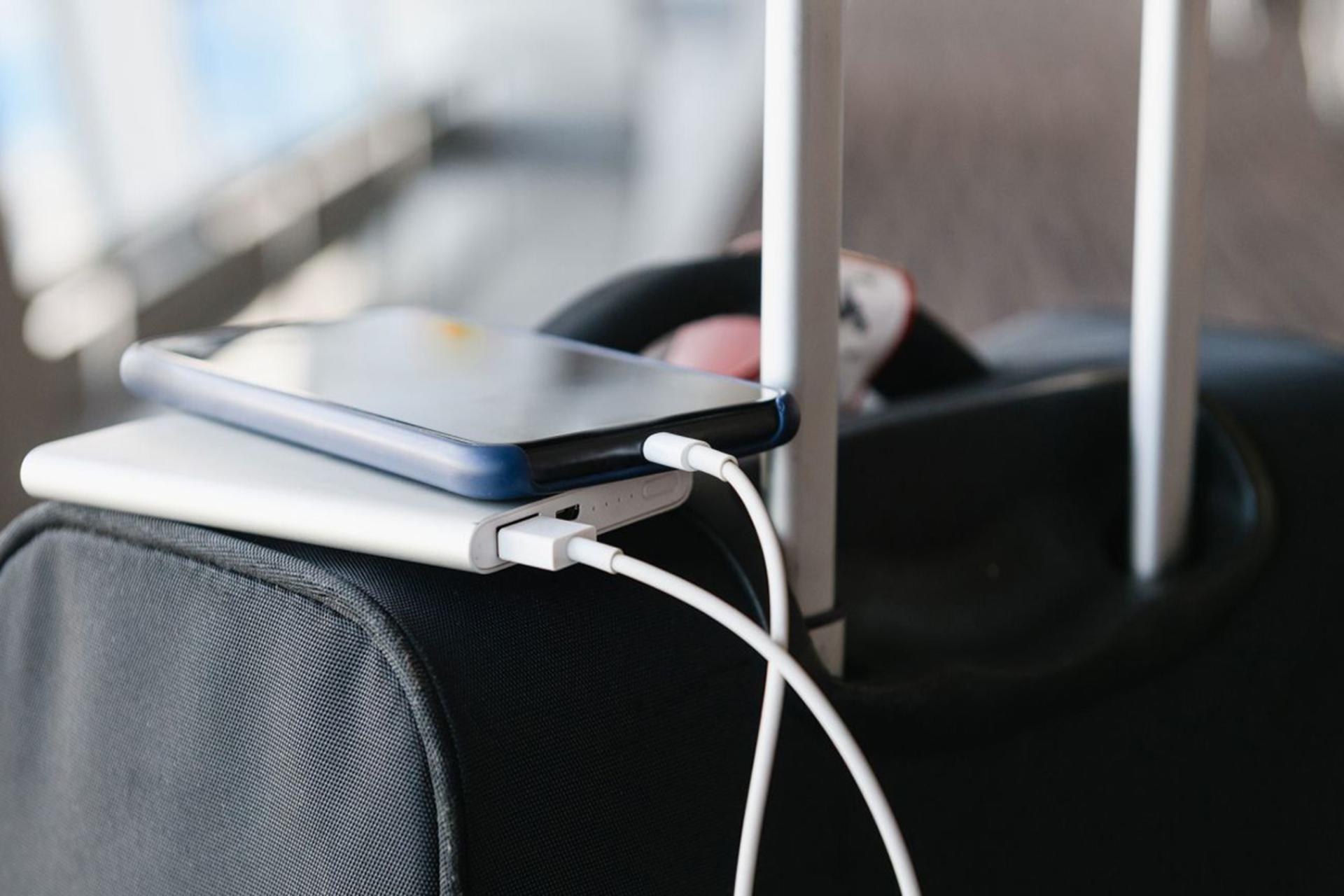 استفاده از پاوربانک در سفر