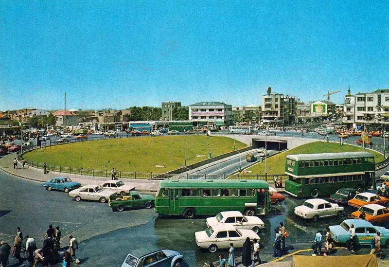 عکس تاریخی میدان امام حسین