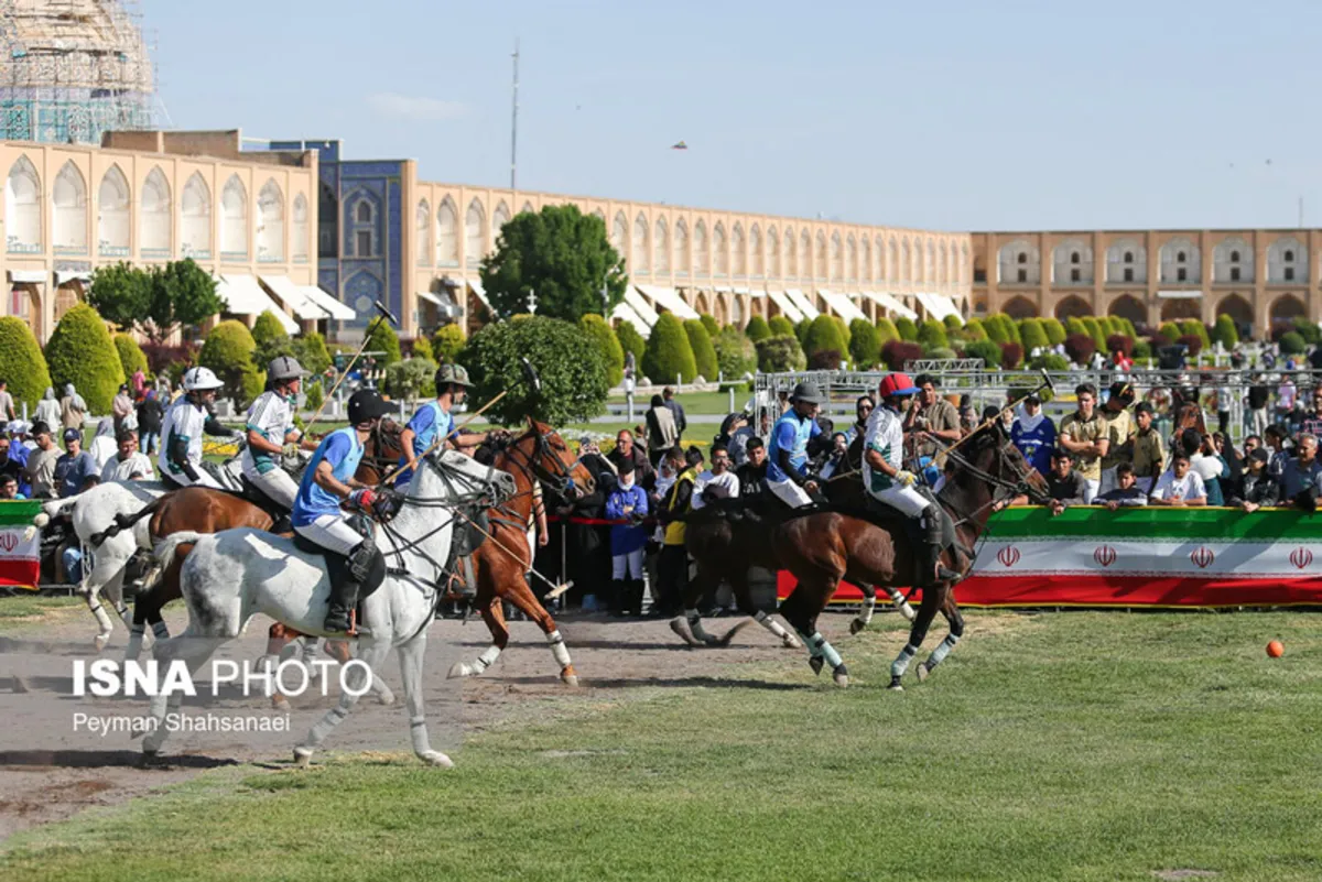 چوگان در میدان نقش جهان
