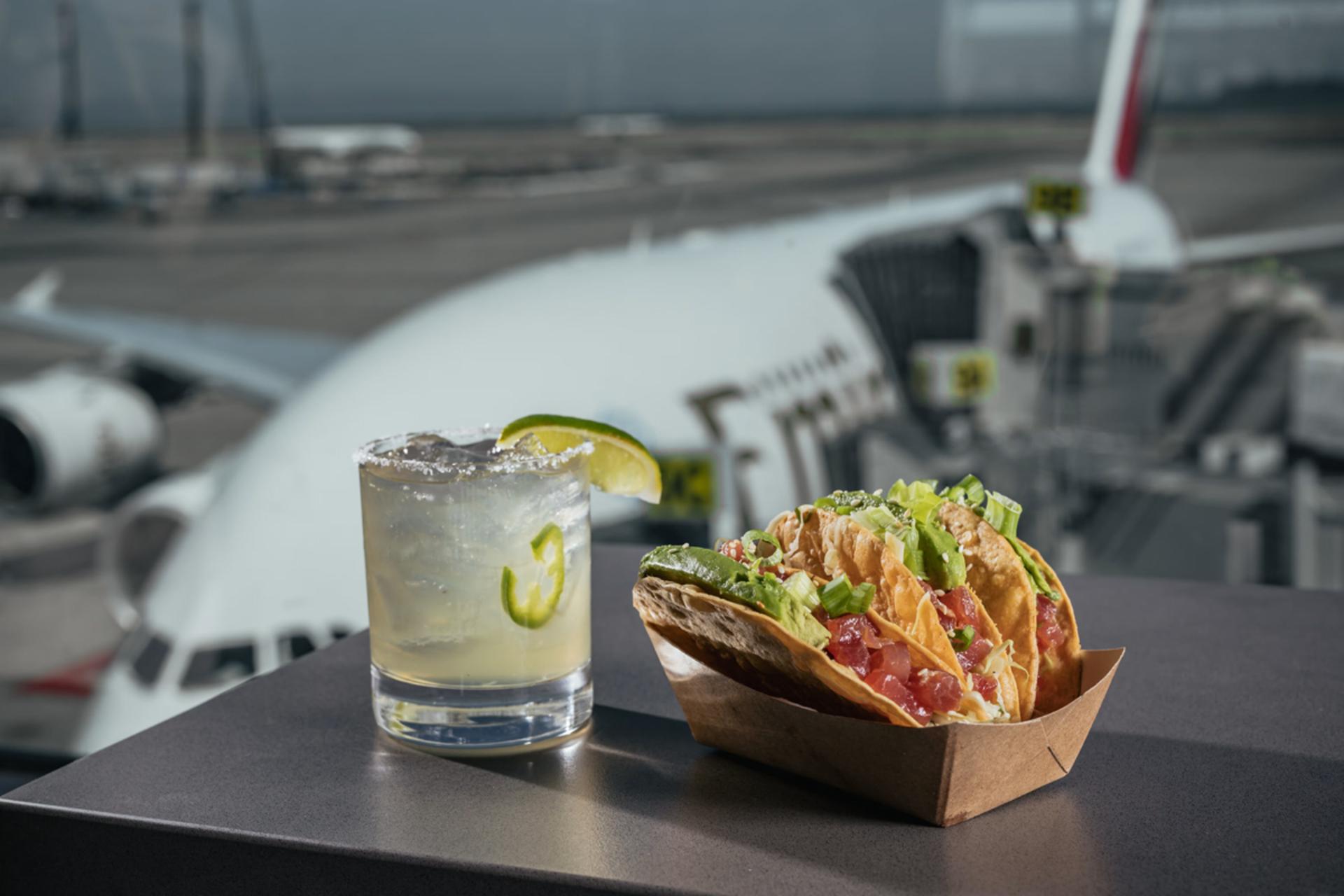 غذا در فروگاه