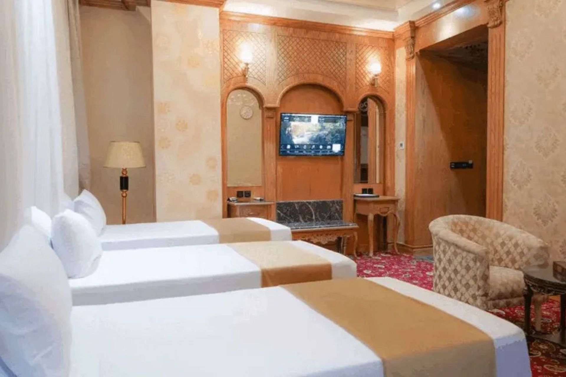 هتل نگین مصلی