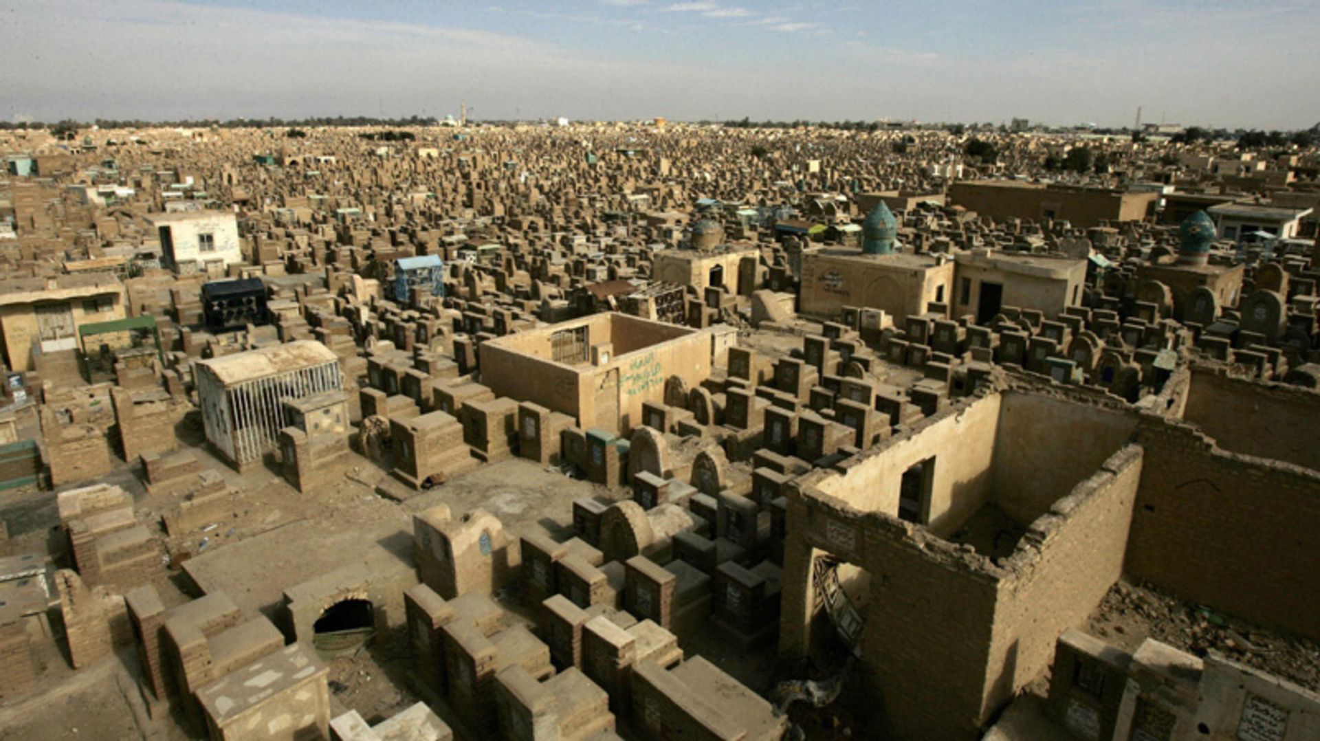 قبرستان وادی السلام در نجف