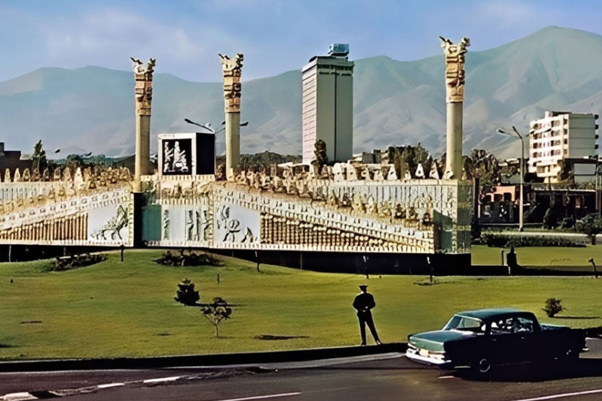 عکس تاریخی میدان ونک تهران