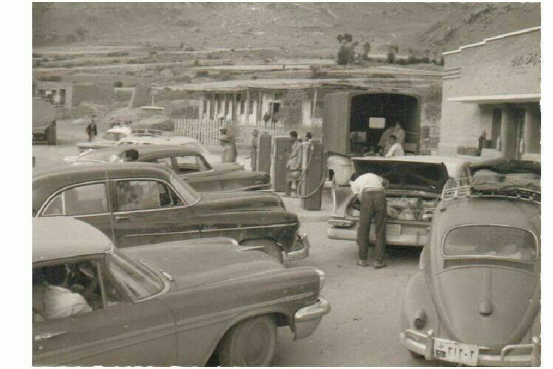 پمپ بنزین جاده چالوس