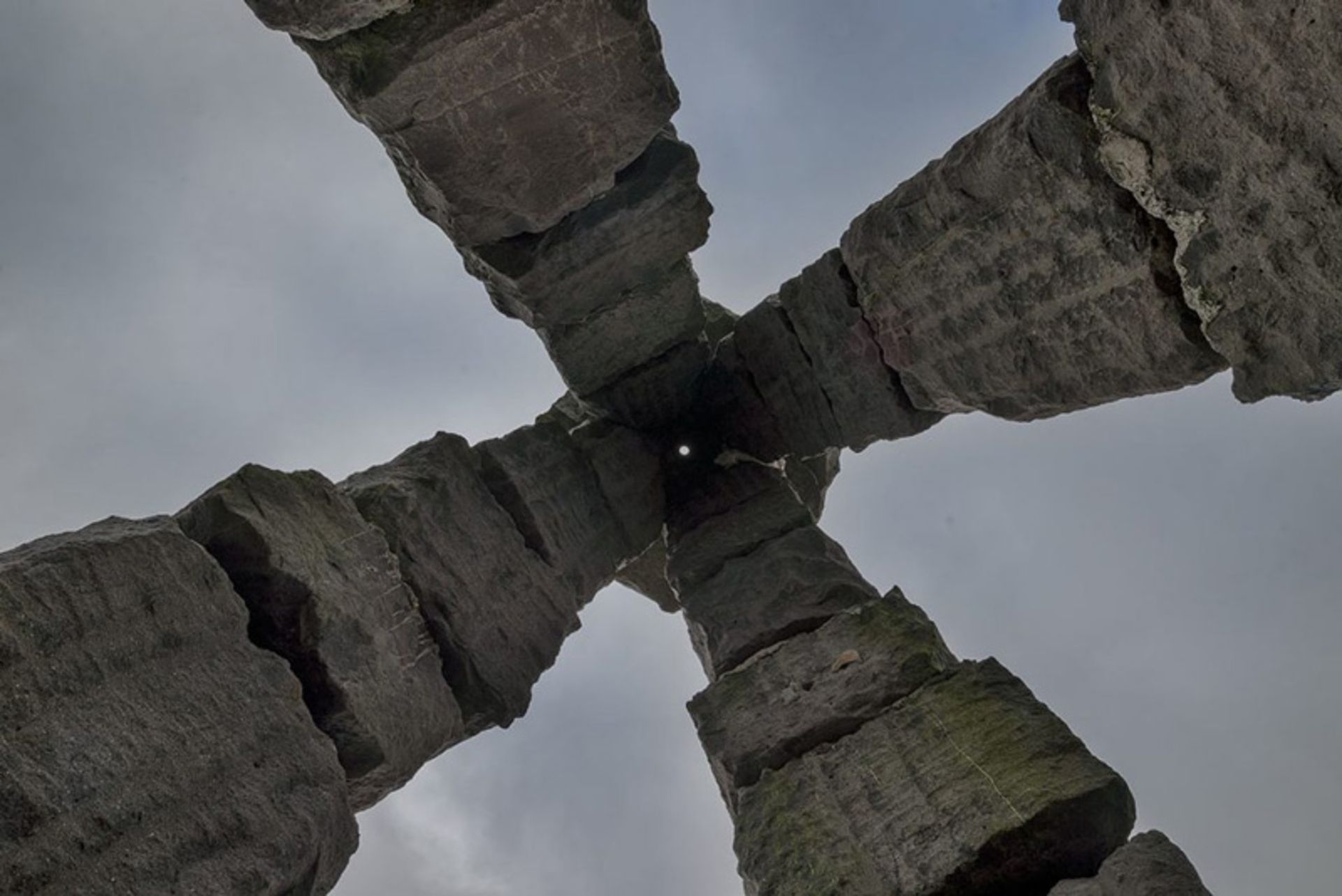 نمای داخلی هنچ قطبی در ایسلند