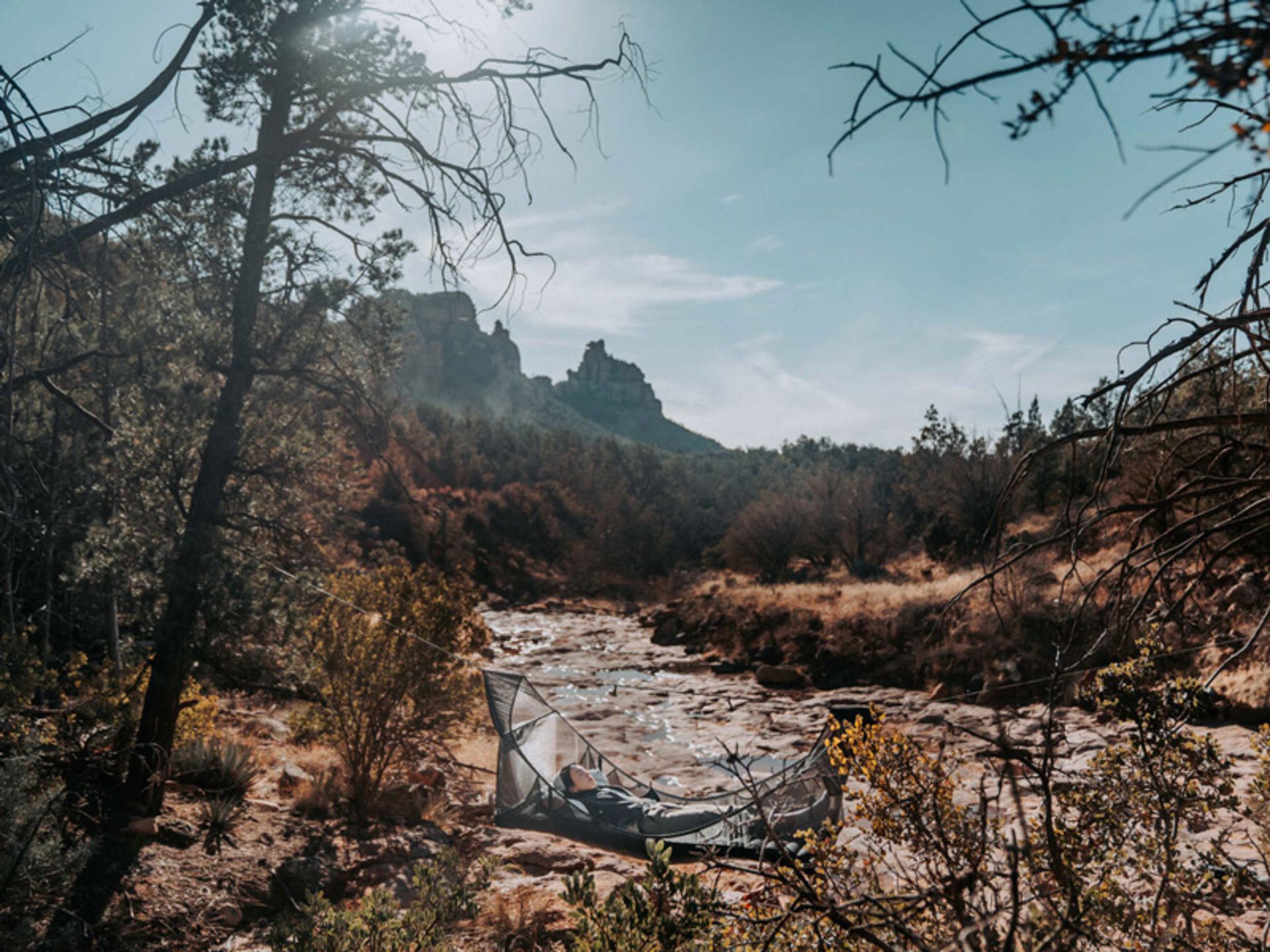 استراحت در چادر معلق اسپکتر