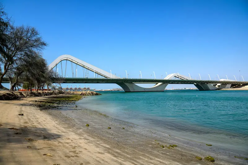 پل شیخ زاید در ابوظبی