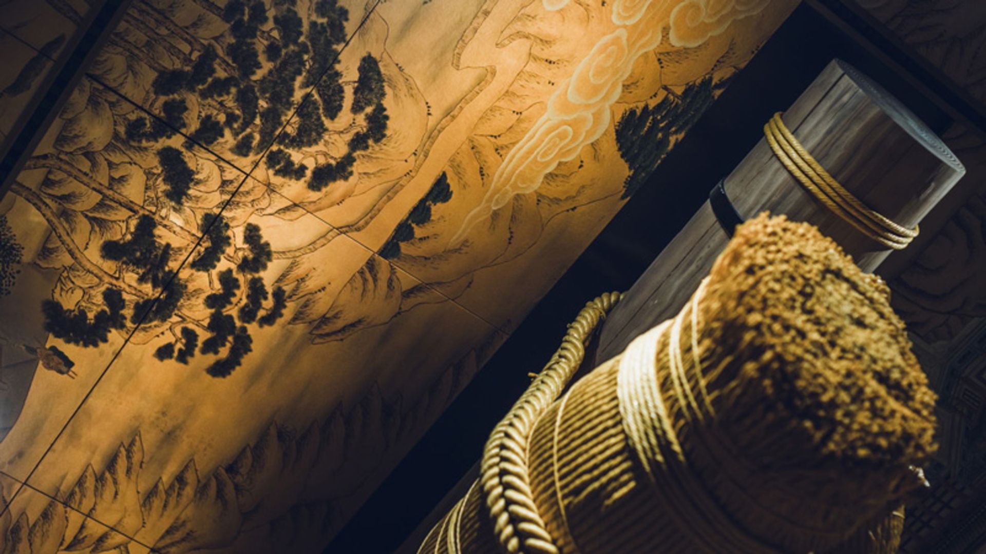 تزیینات ژاپنی در رستوران استرافایر در ابوظبی