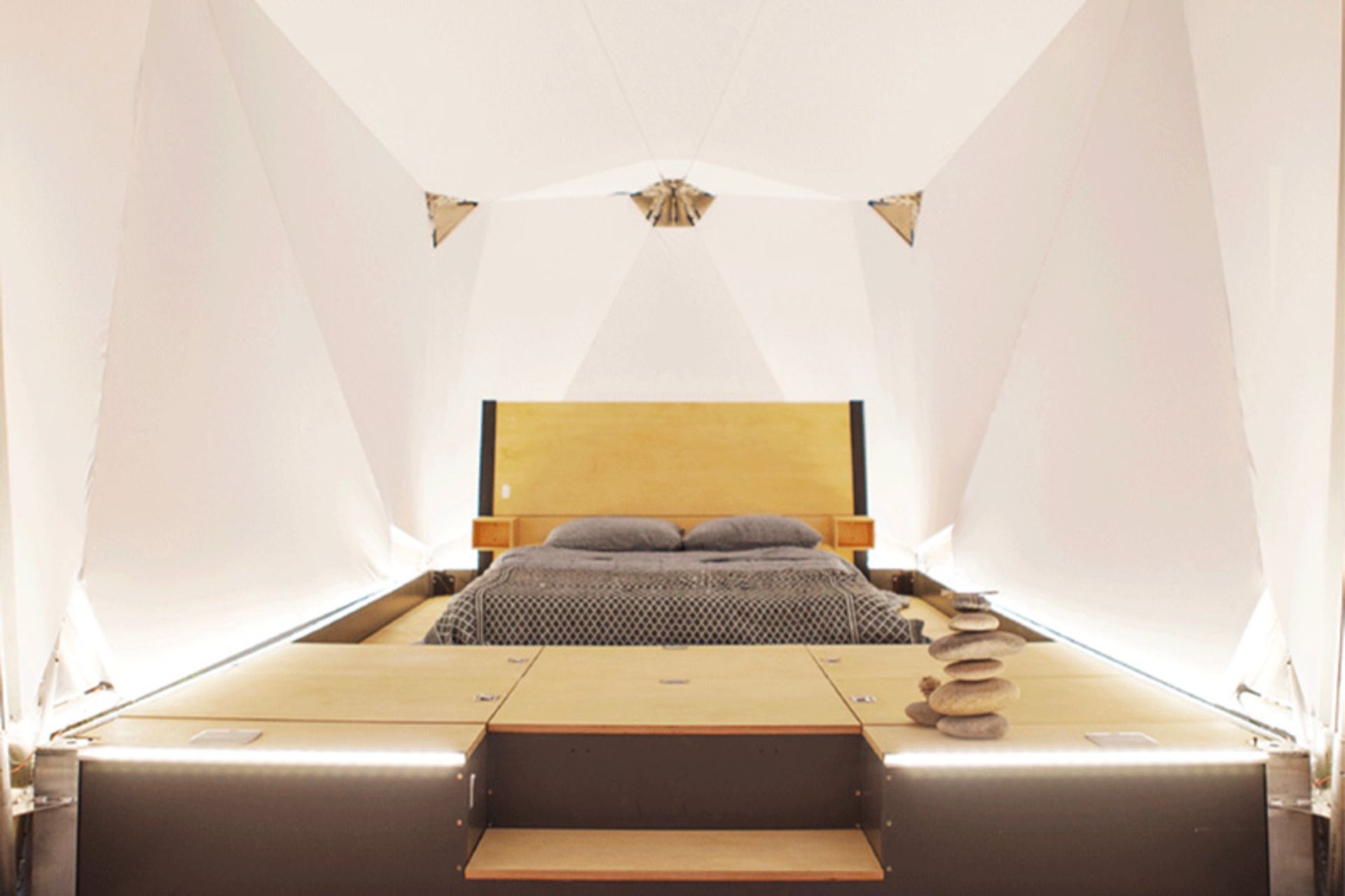 تخت‌خواب کلبه تاشوی ژوپ