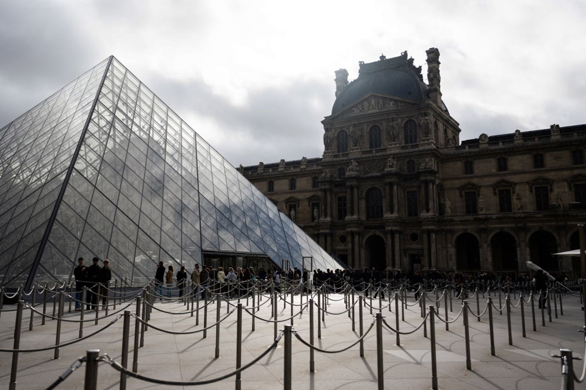 موزه لوور فرانسه