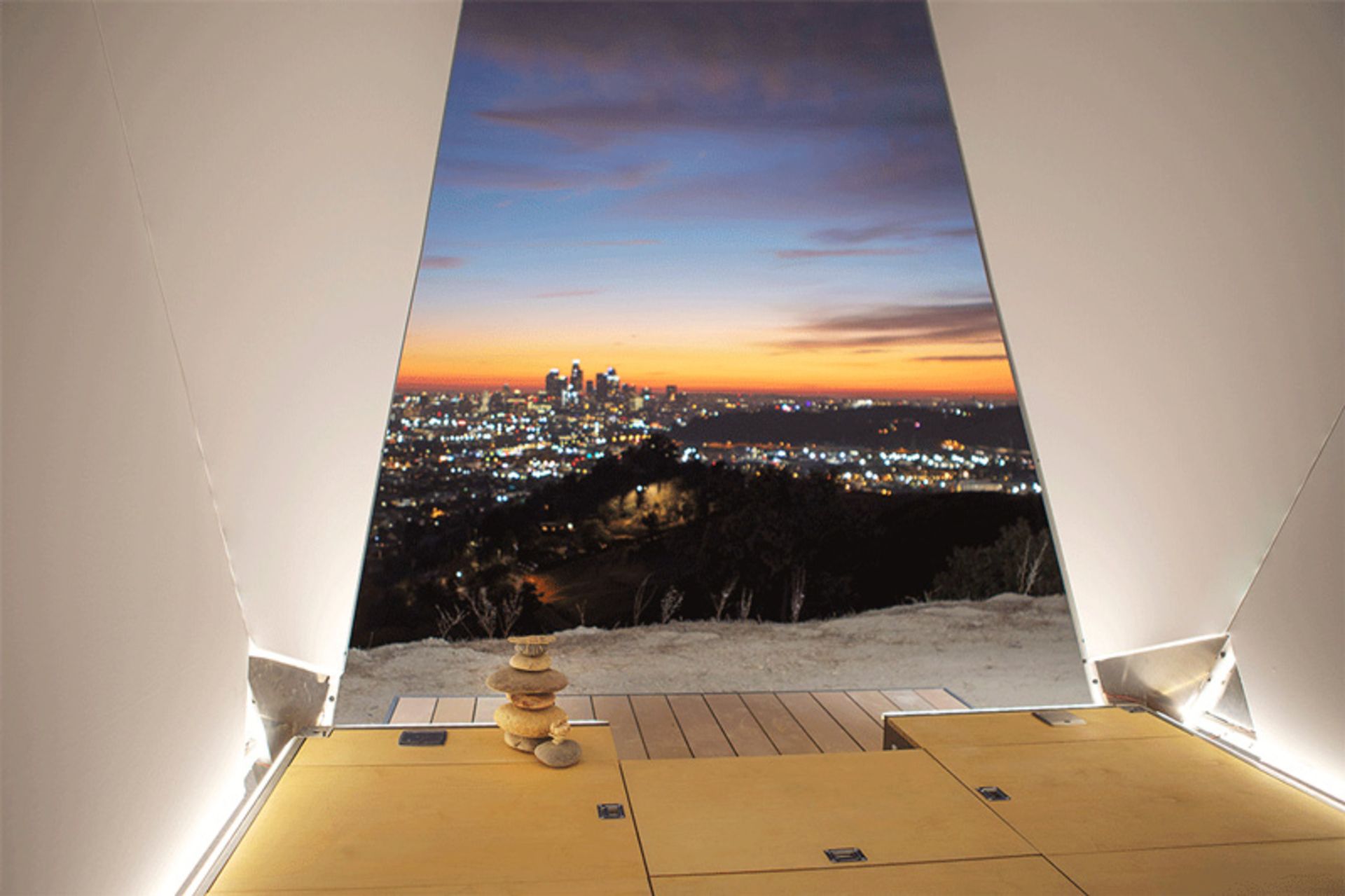 کلبه تاشوی ژوپ با منظره شهری