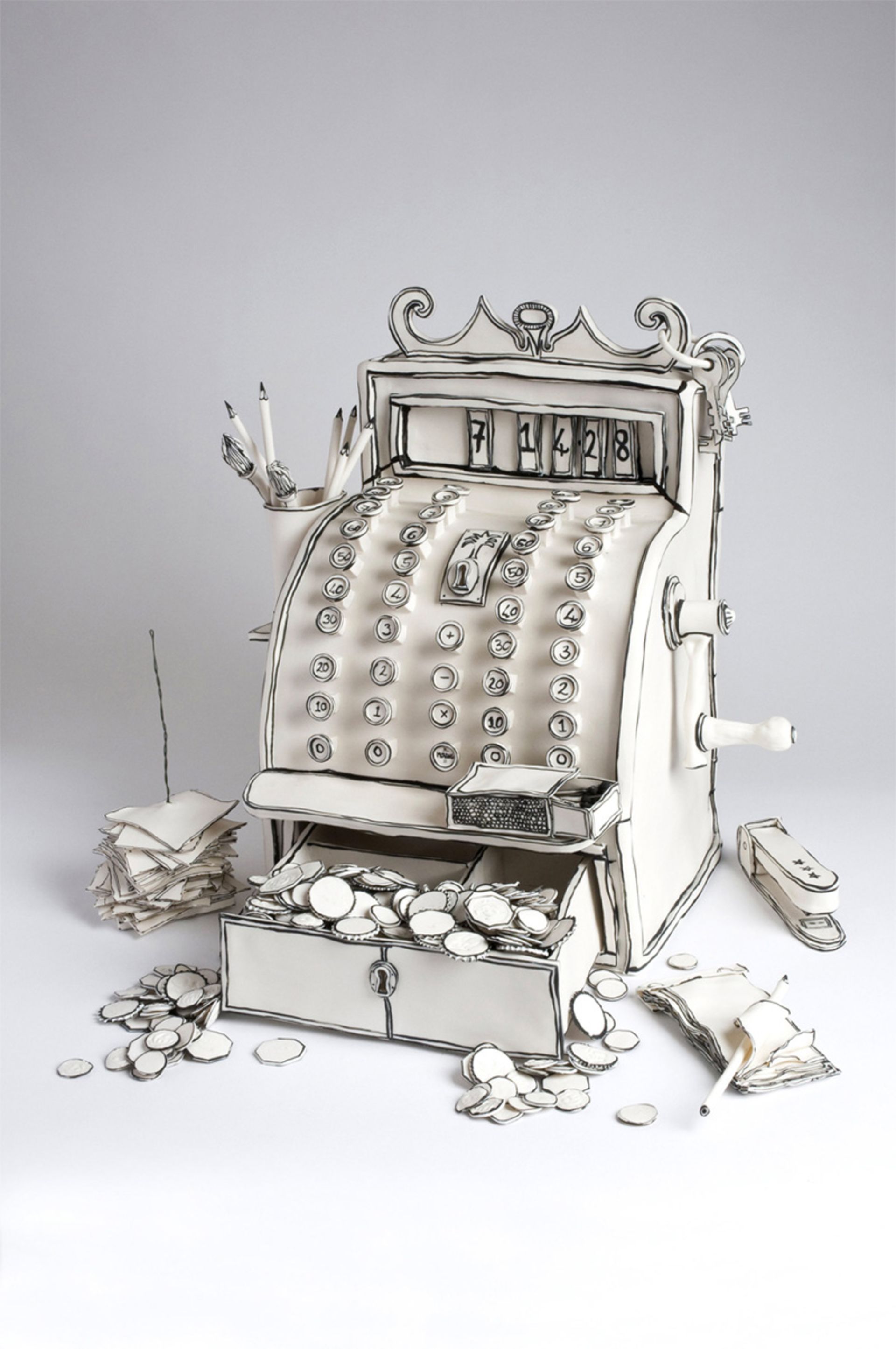 مجسمه یک صندوق پول قدیمی با سکه