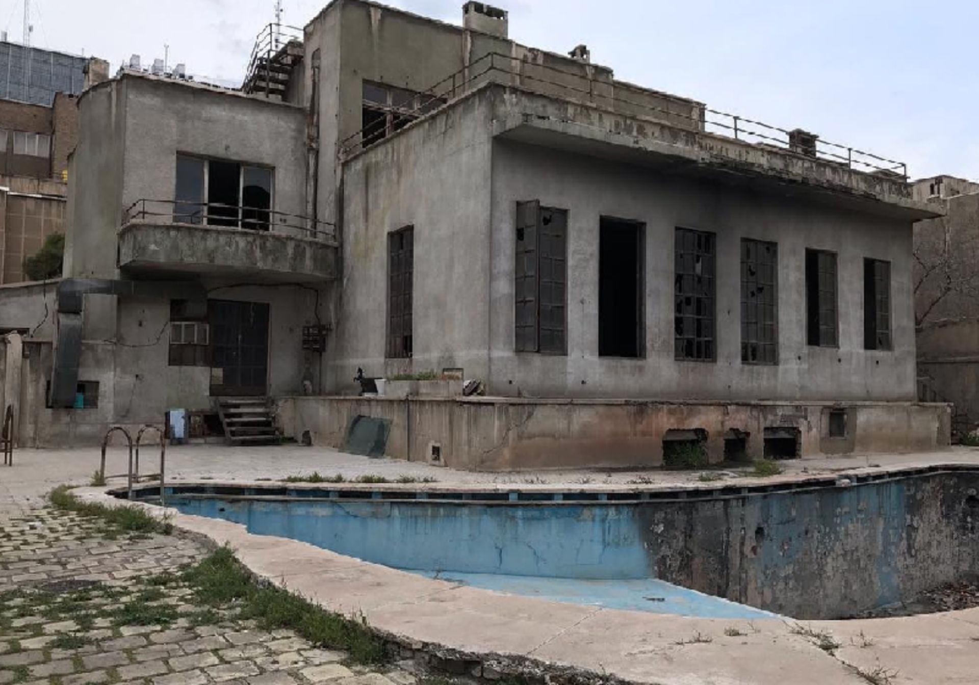 کارباره رنگین کمان