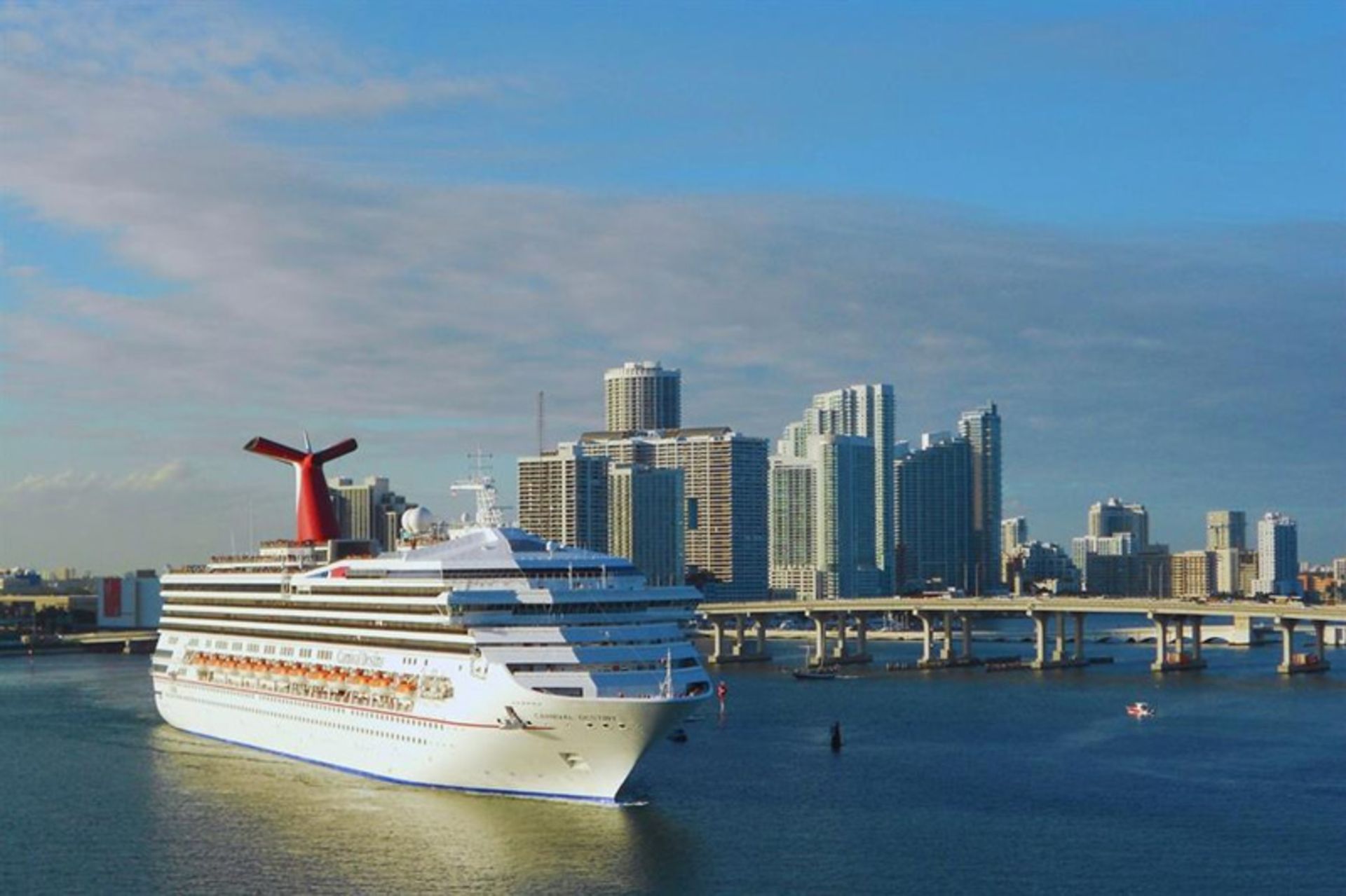 کشتی کارنیوال دستینی پس از بازسازی