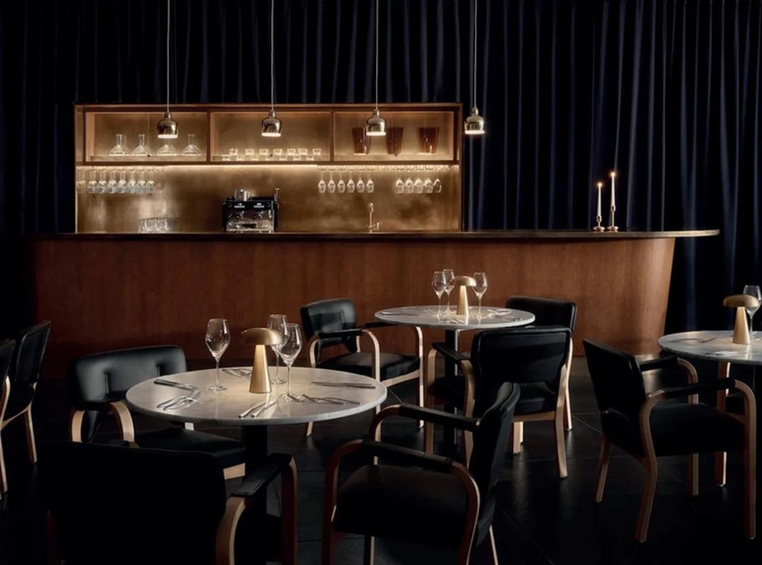 رستوران Finlandia Bistro | هلسینکی، فنلاند