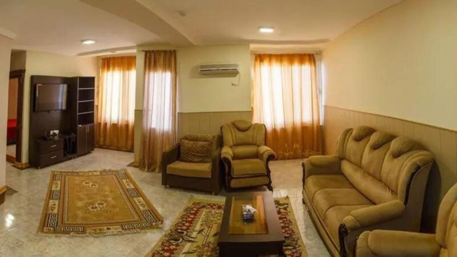 فضای داخلی سوئیت هتل آلاله مرکزی درگهان قشم