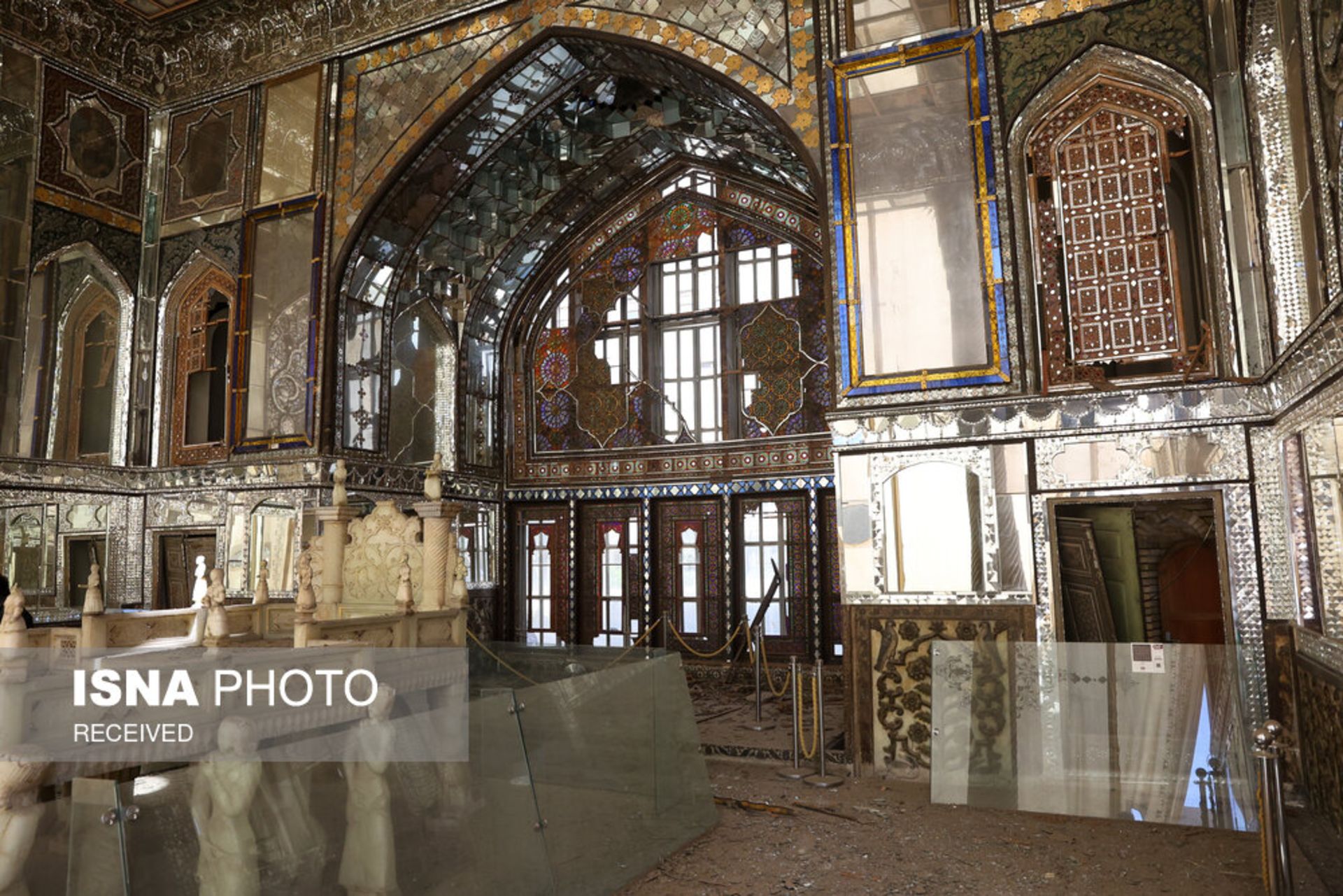 تخریب کاخ گلستان 