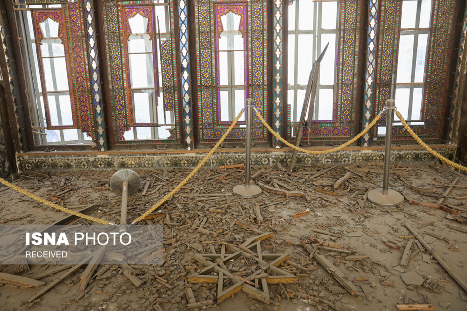 آسیب کاخ گلستان 