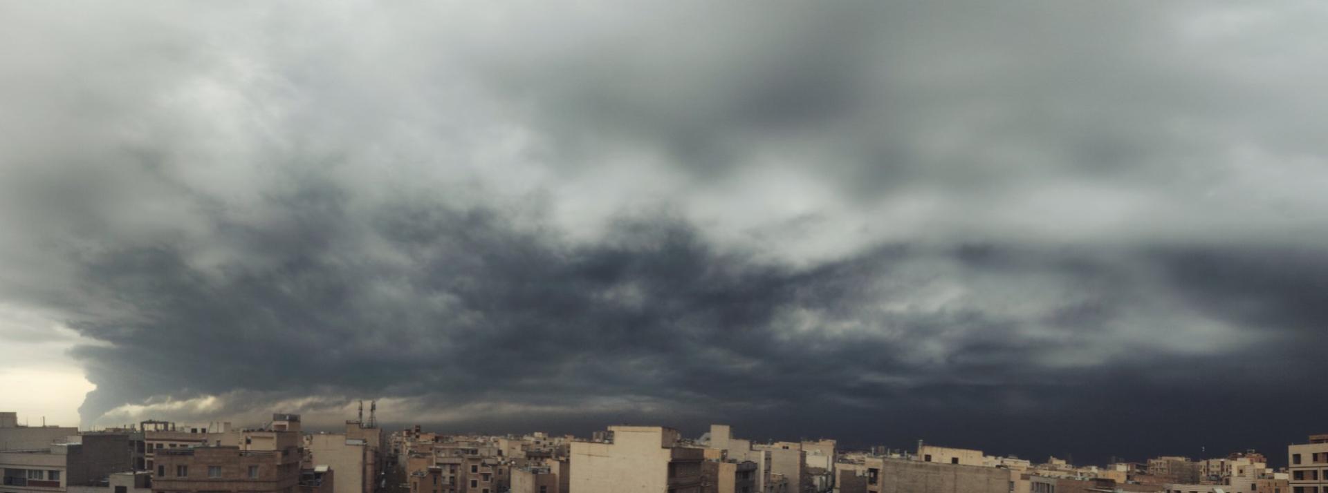 ابر دود و باران اسیدی تهران 