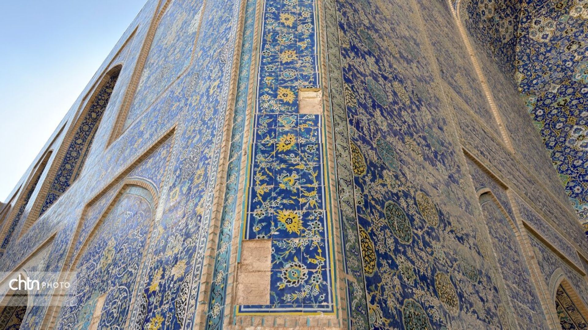 آسیب حمله به مسجد شاه نقش جهان 