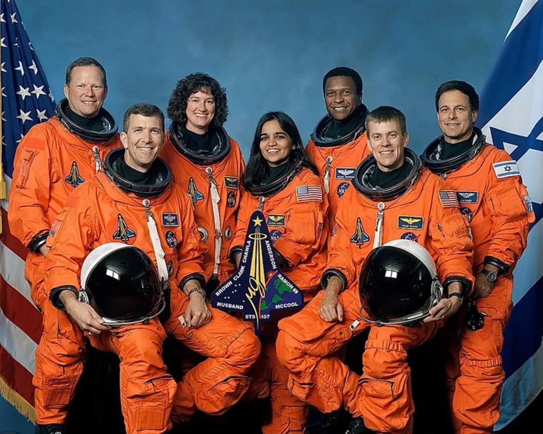 خدمهٔ Space Shuttle Columbia که در این فاجعه جان باختند.