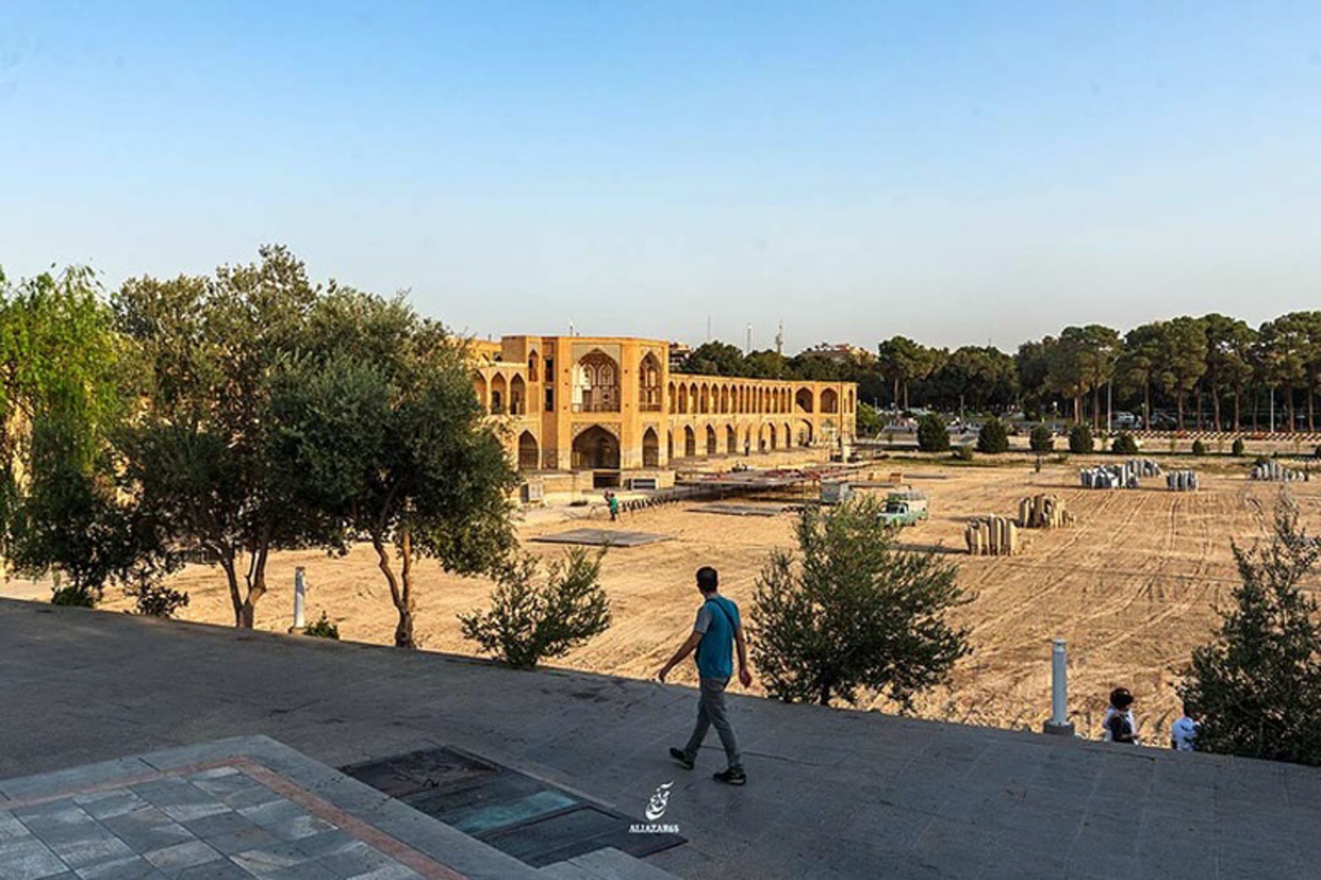 برگزاری کنسرت در کف زاینده رود