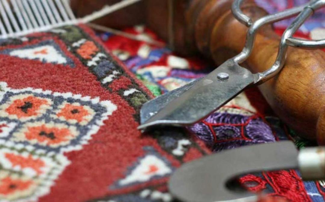 قالی بافی و ابزارآلات آن در مهاباد
