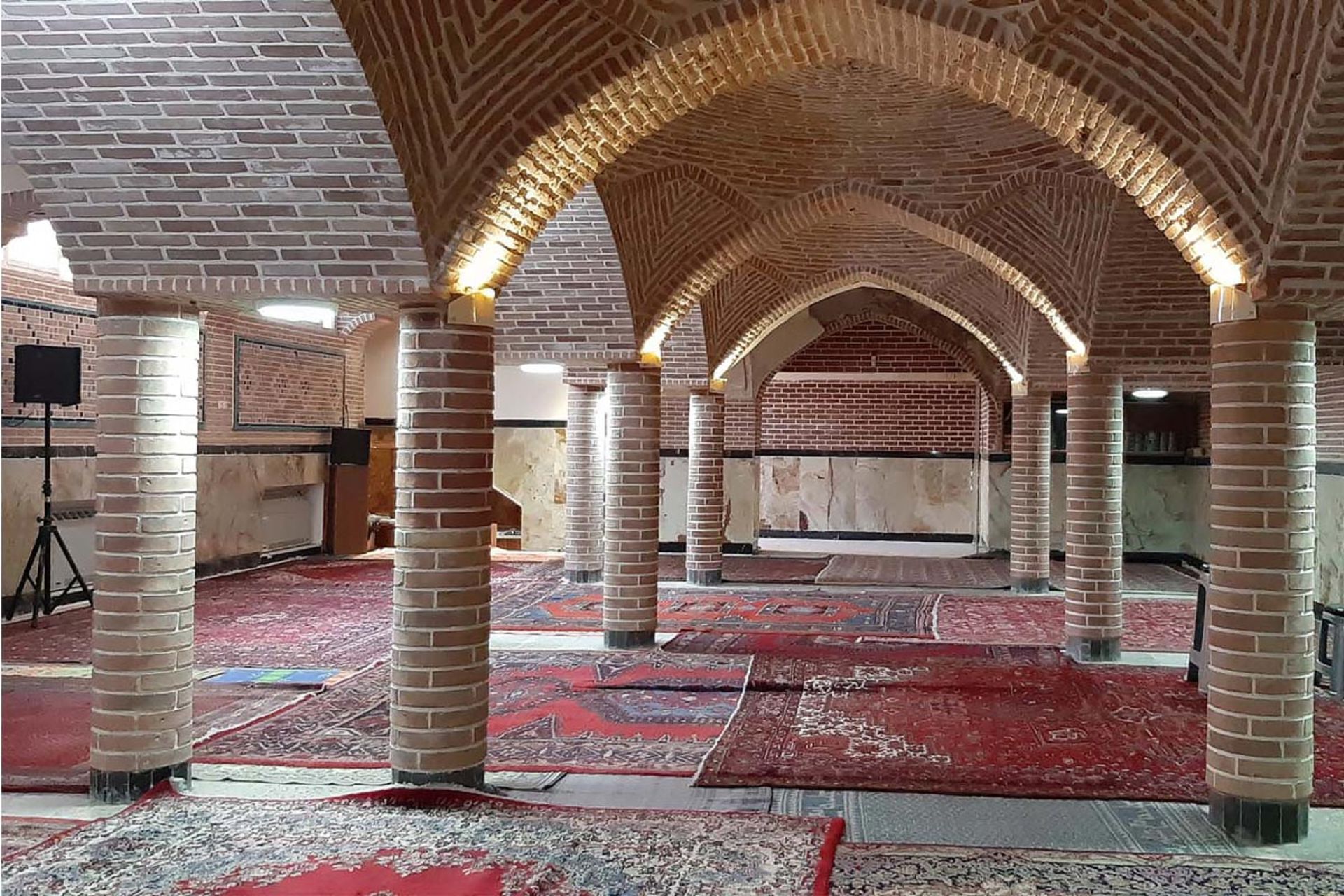شیستان مسجد جامع بازار تهران