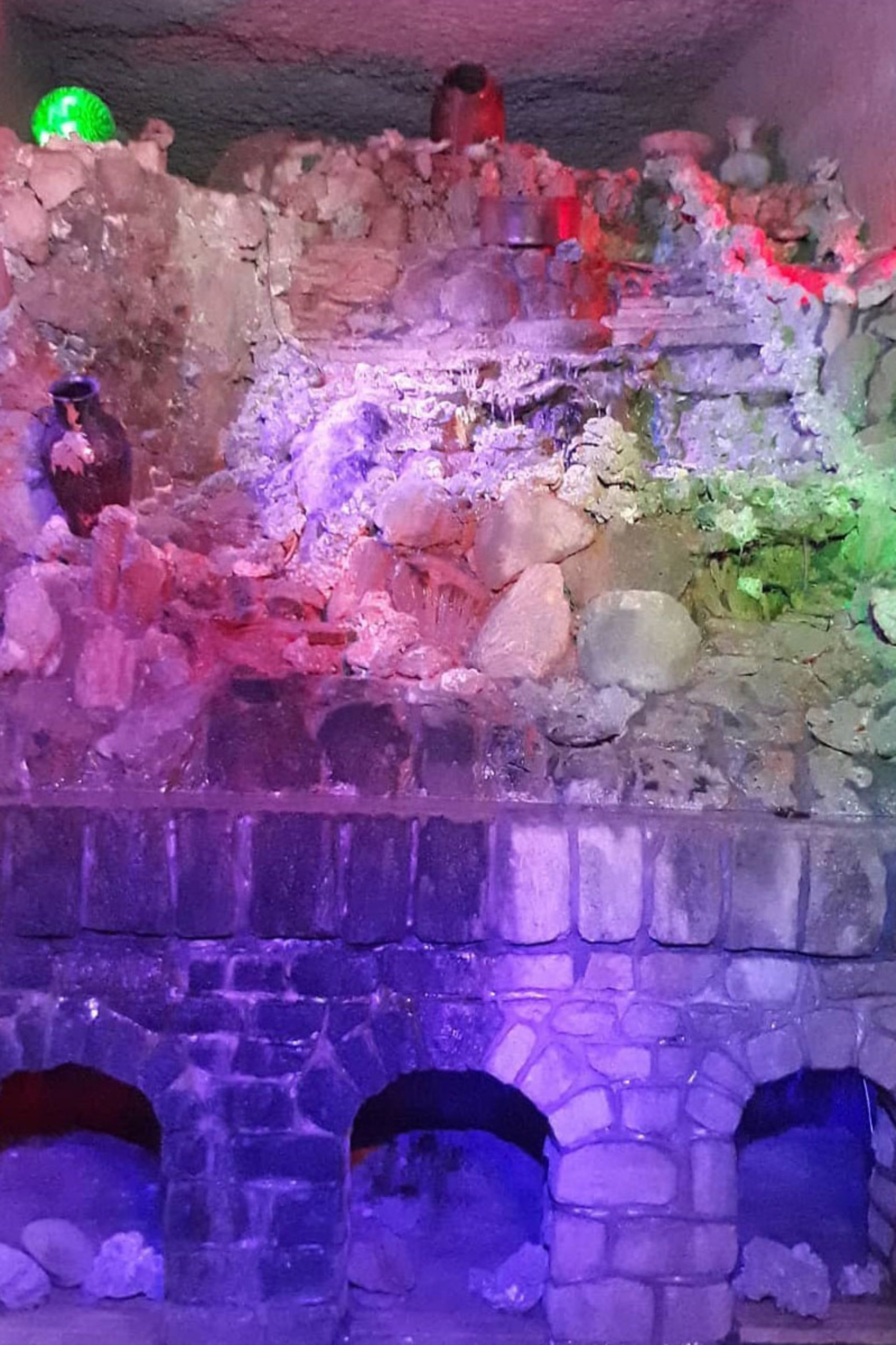 تزیینات فضای داخلی کاریز کیش