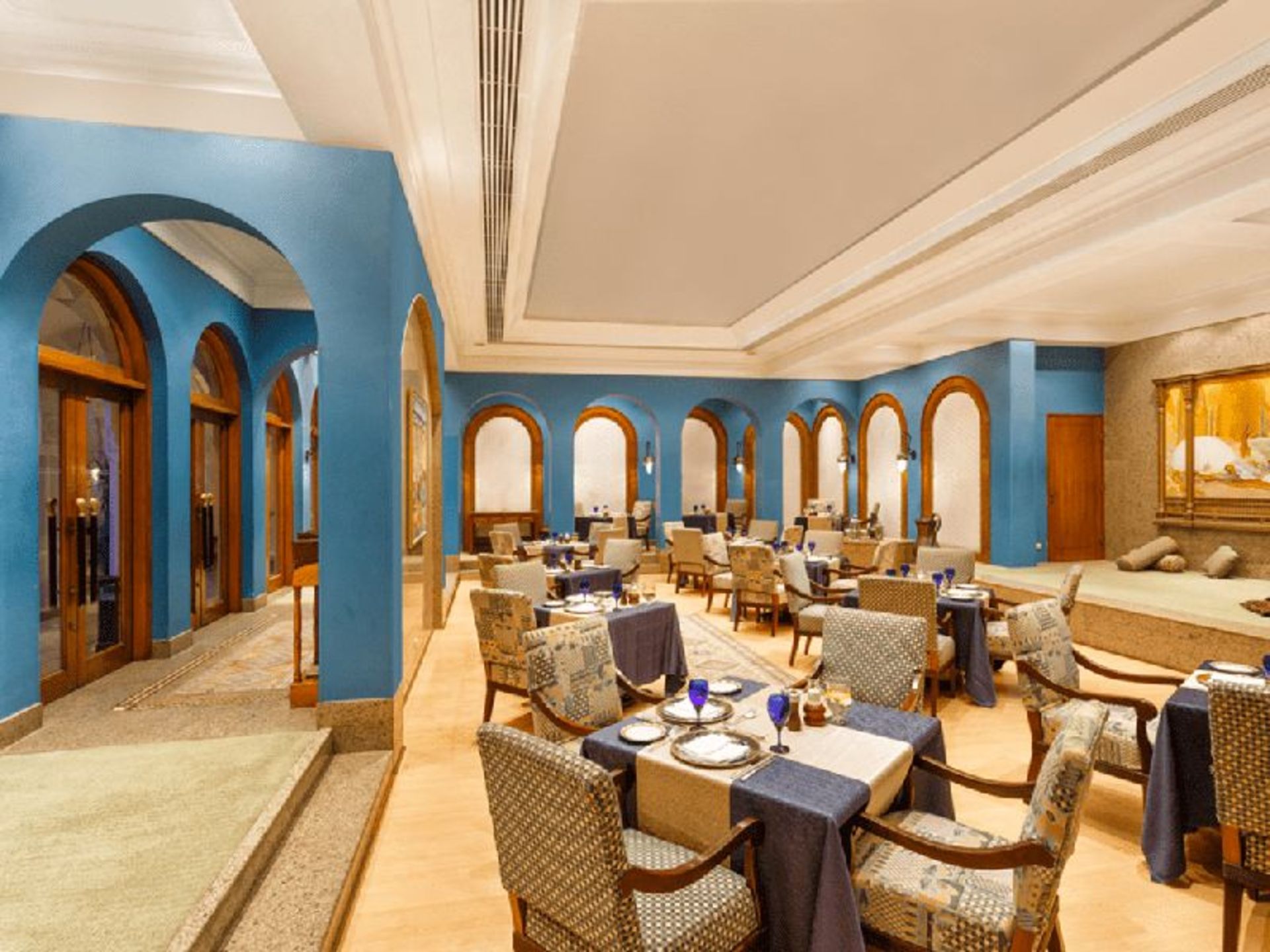 رستوران اقامتگاه ساحلی اوبروی مصر