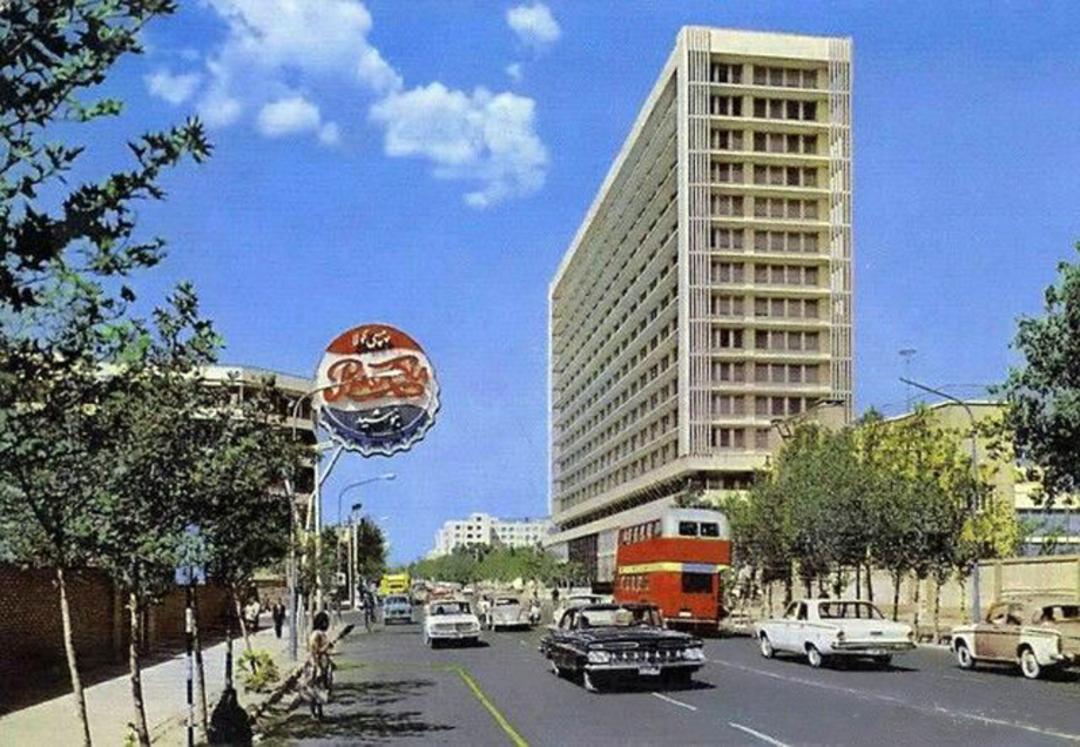 عکس تاریخی خیابان طالقانی تهران