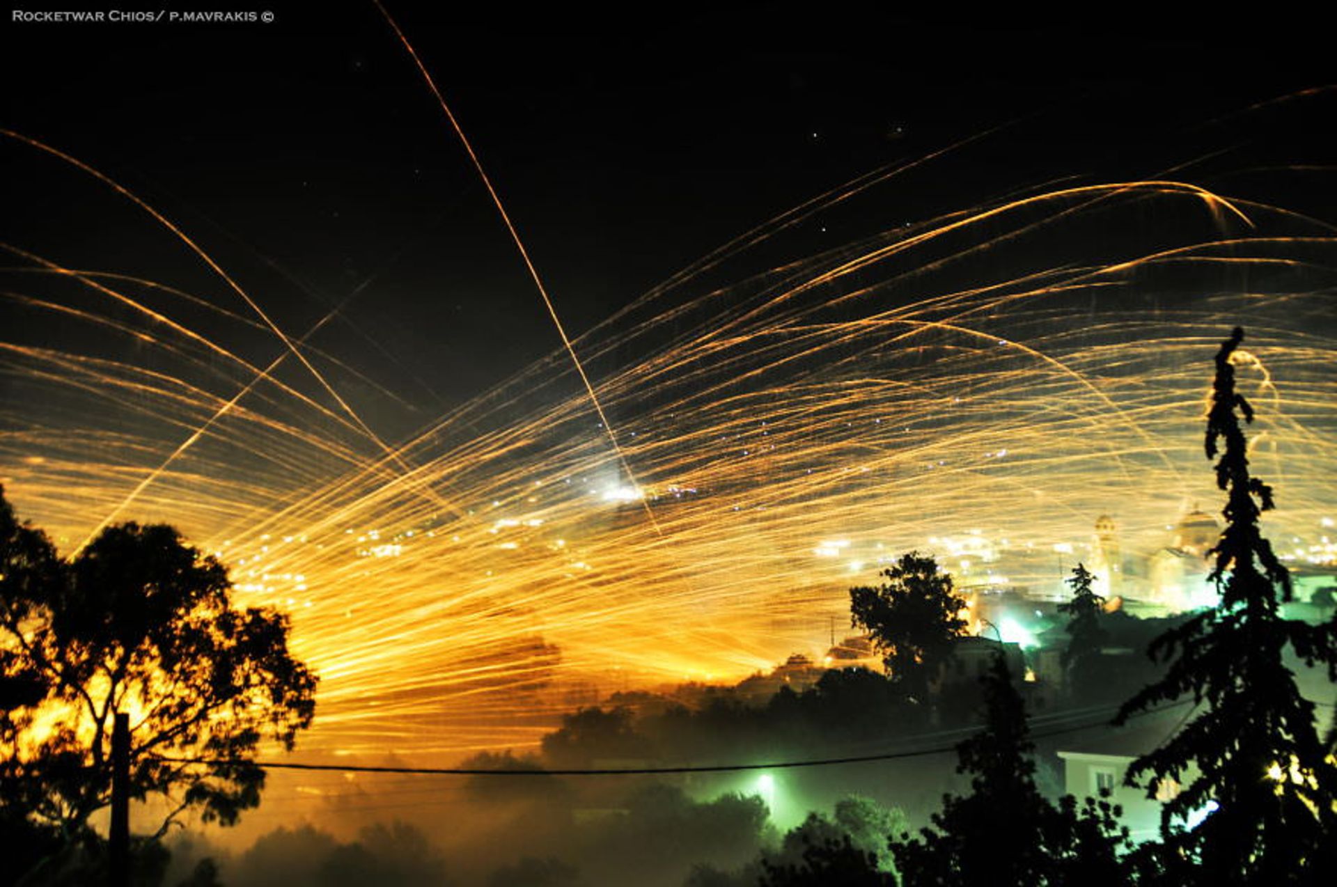2015-06-chios-rocket-war__880