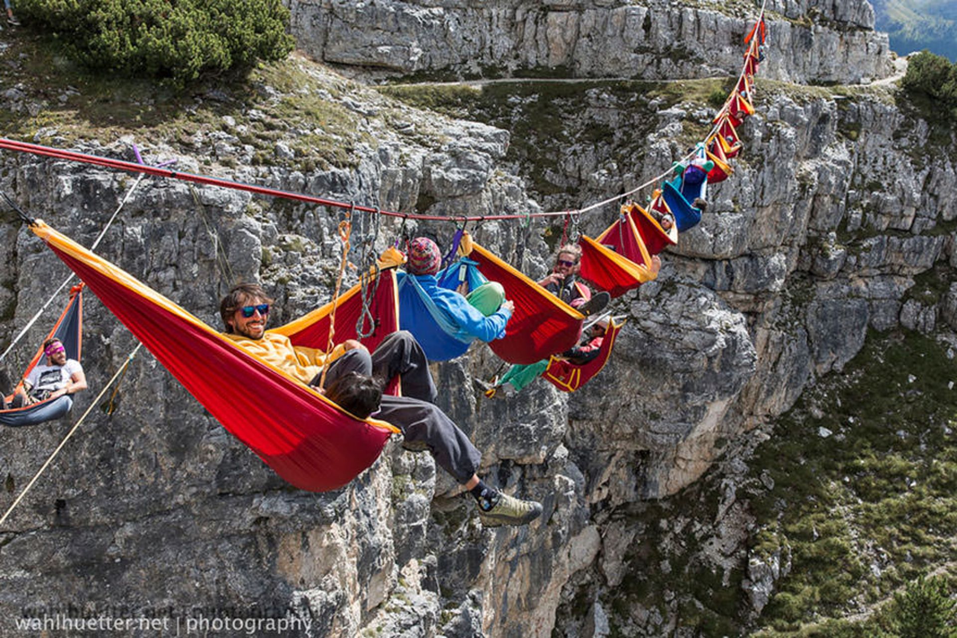 2015-06-inique-festivals-around-the-world-hightline-meeting-festival-2__880