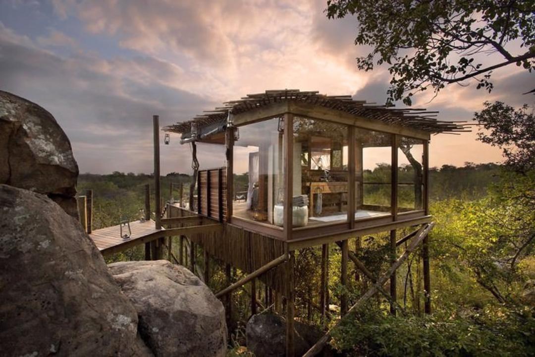 2015-06-treehotel-in-south-africa-lion-sands-kingston-treehouse-002__8801