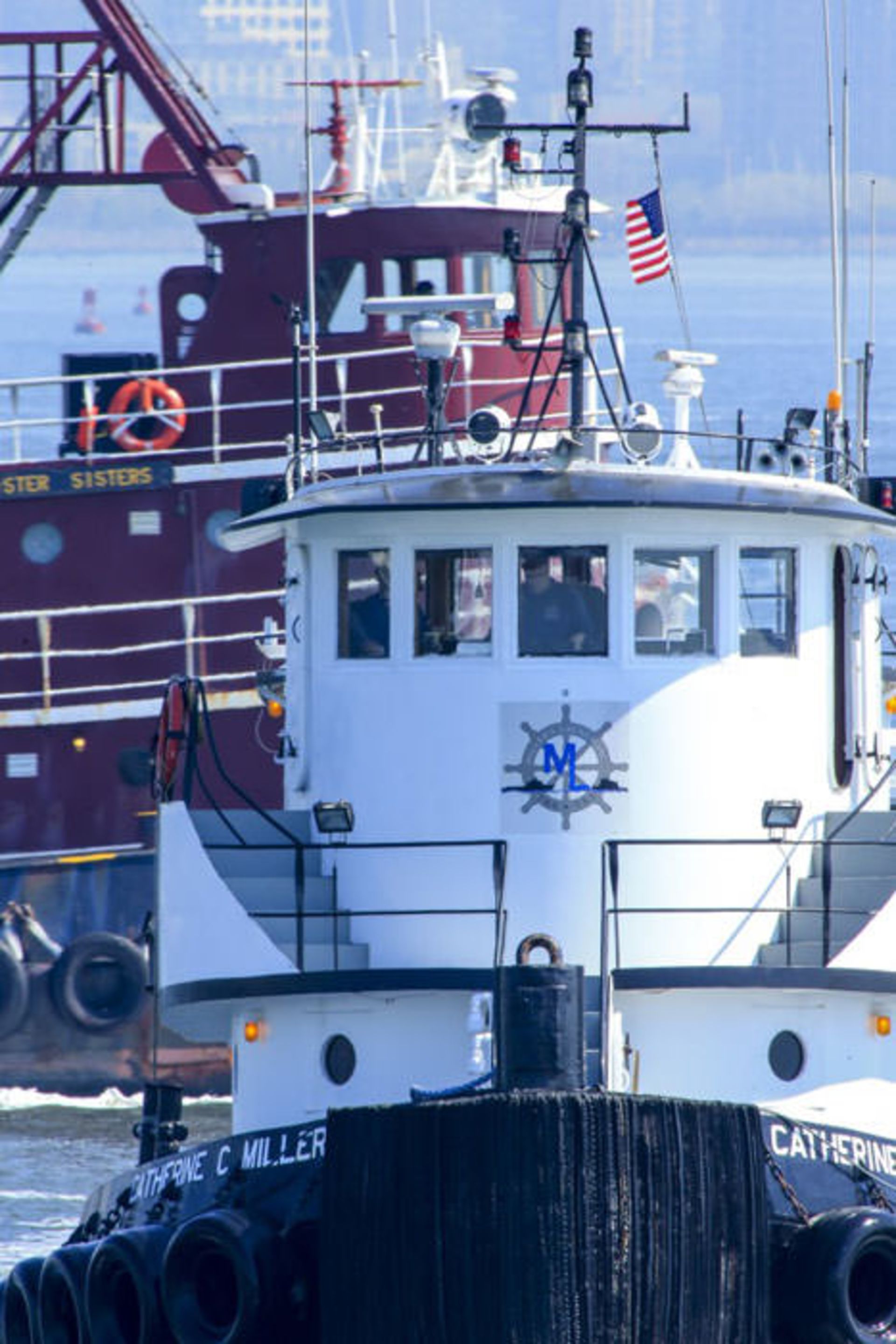 2015-06-two-tugboats