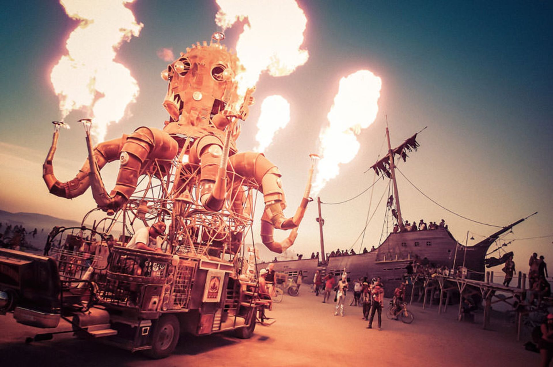 2015-06-unique-festivals-around-the-world-burning-man-nevada-trey-ratcliff-21