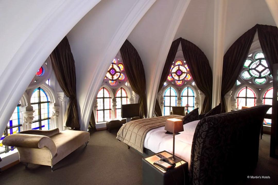 2015-06-unusual-themed-hotels-23-21