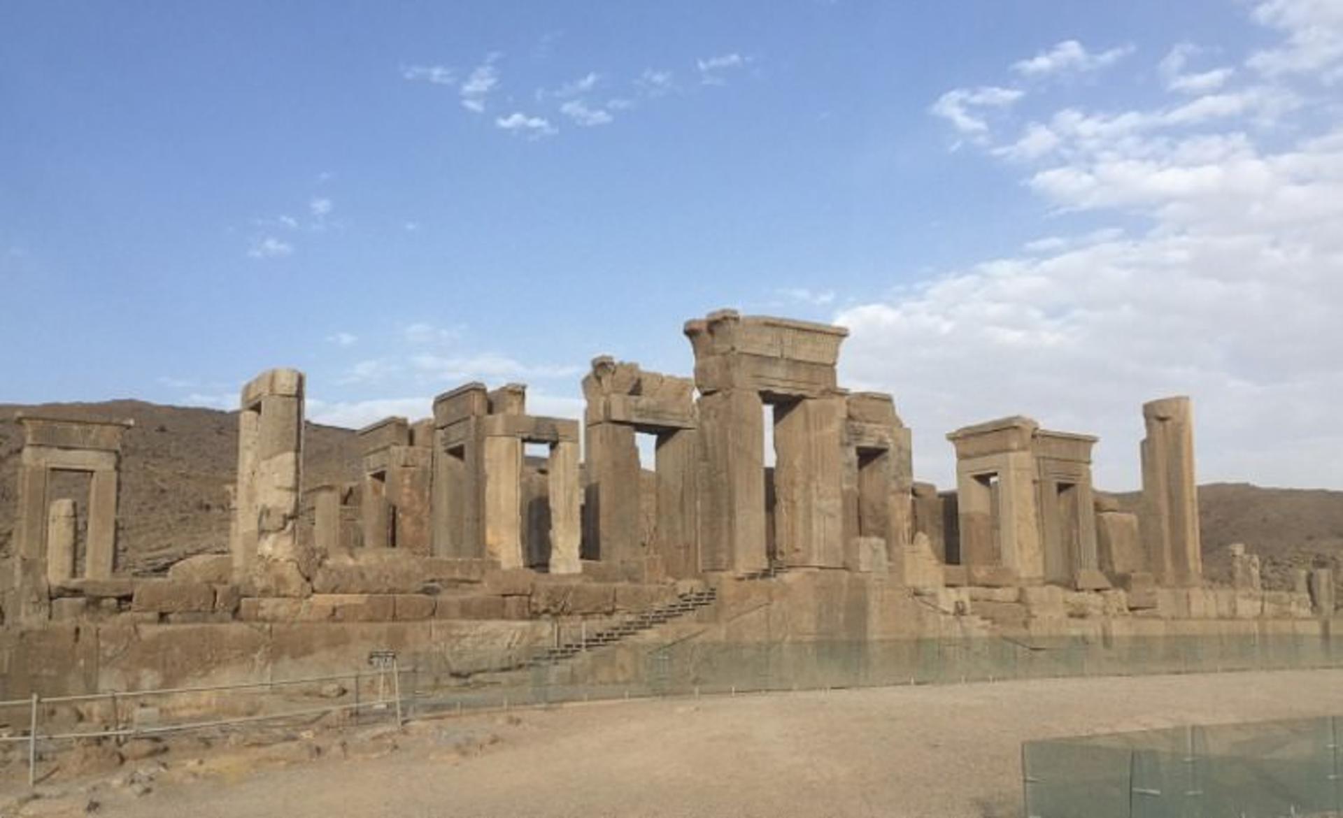 2015-07-150708102107-09-iran-persepolis-exlarge-169