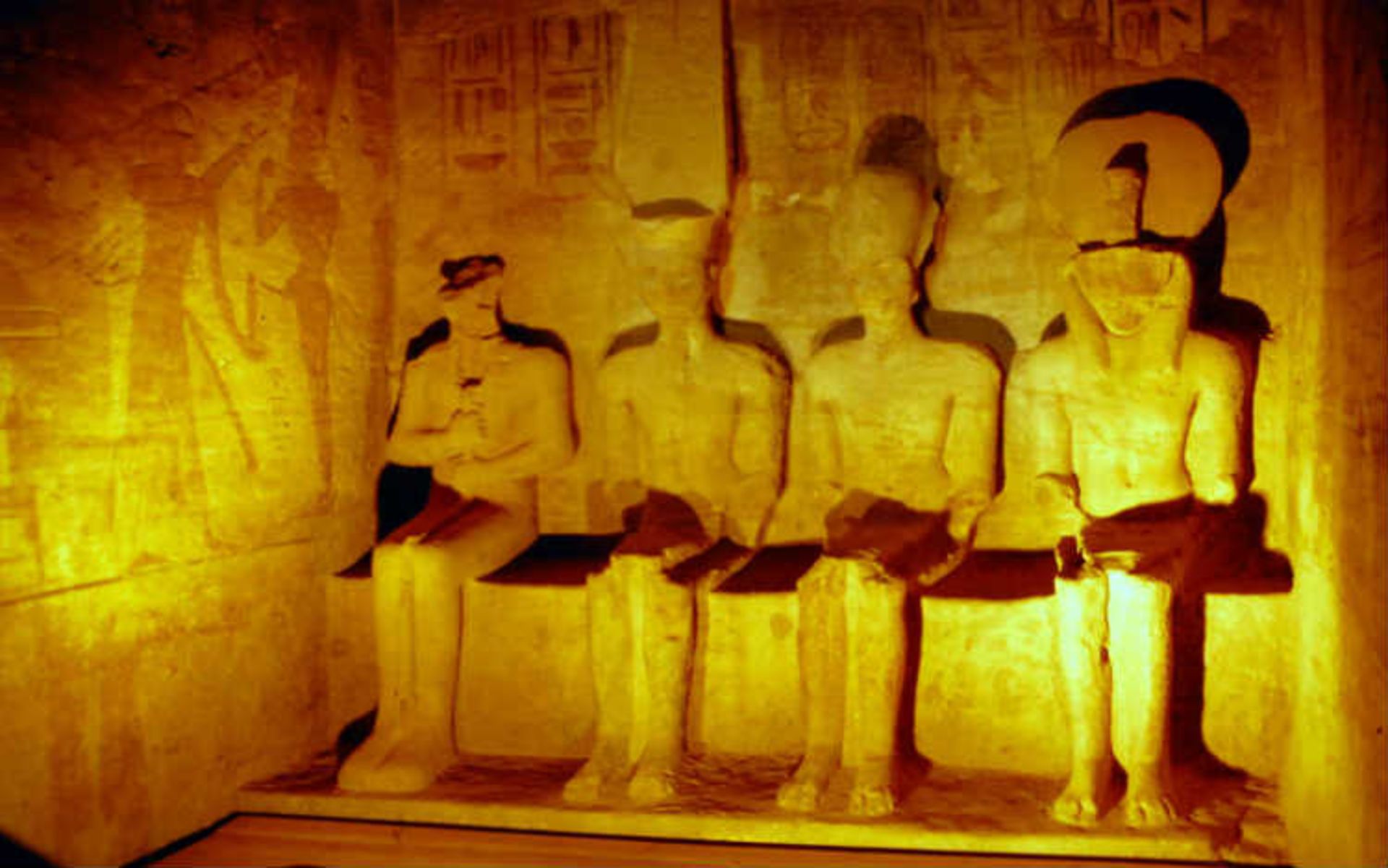 2015-07-6938272-abu-simbel-temple