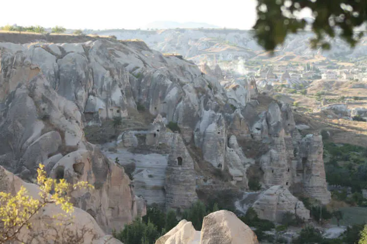 2015-07-churches_in_goreme_9