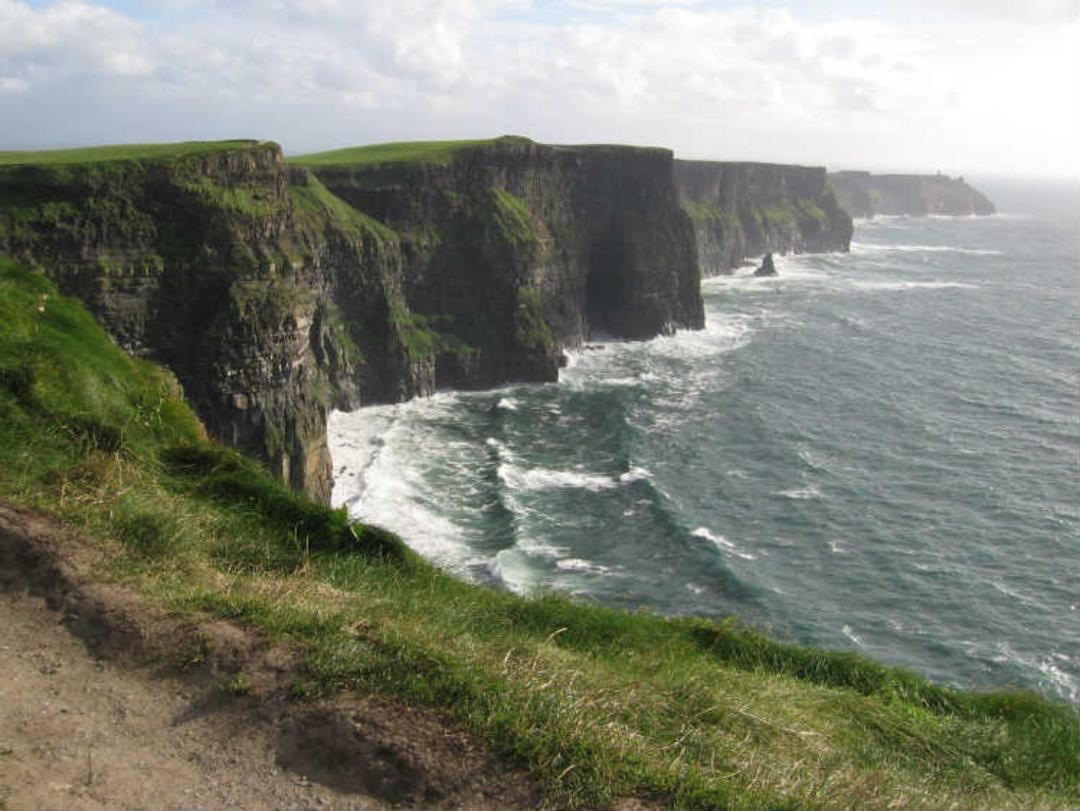 2015-07-cliffs-of-moher
