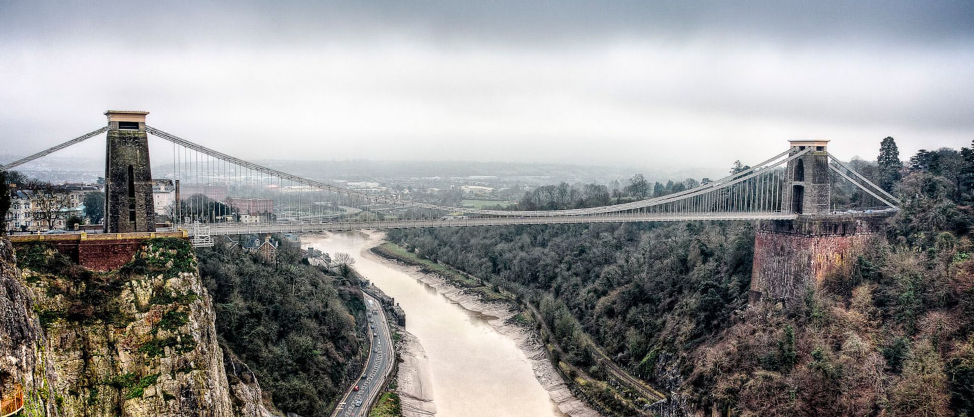 2015-07-clifton-suspension-bridge-tp-images