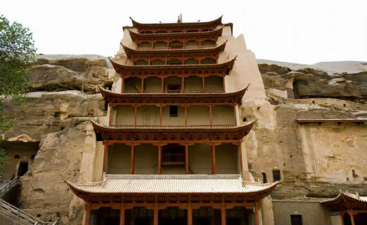 2015-07-dunhuang_mogao_caves____jiuquan__gansu___china