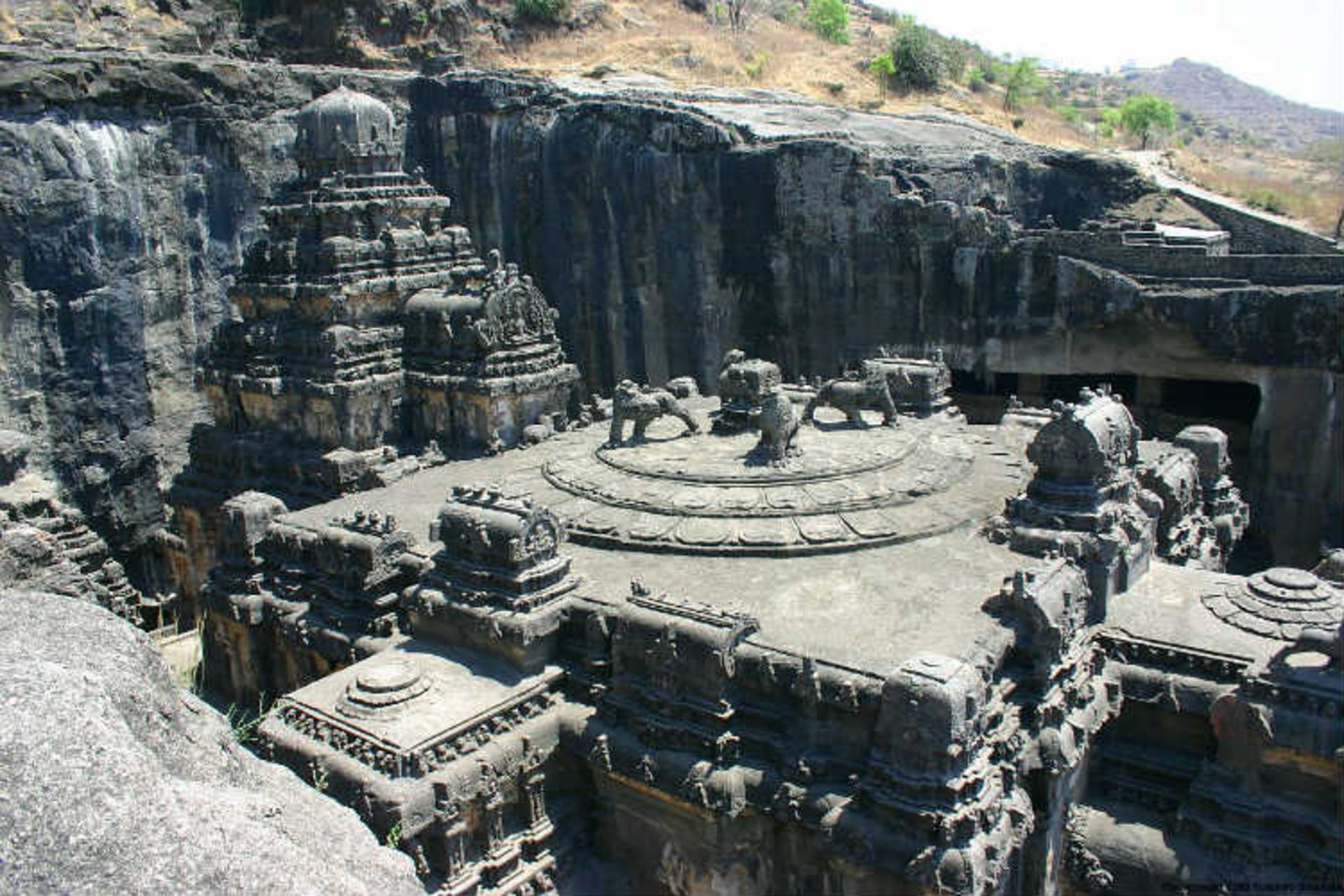 2015-07-ellora_cave16_001