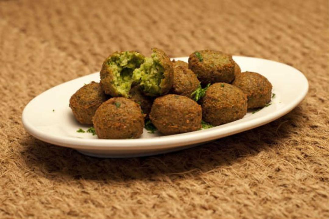 2015-07-falafel_balls