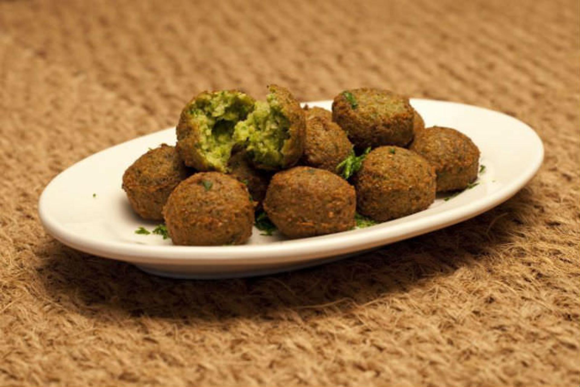 2015-07-falafel_balls