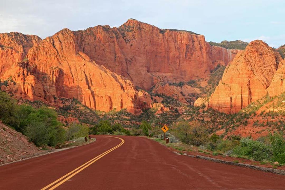 2015-07-highway-9-in-utah4
