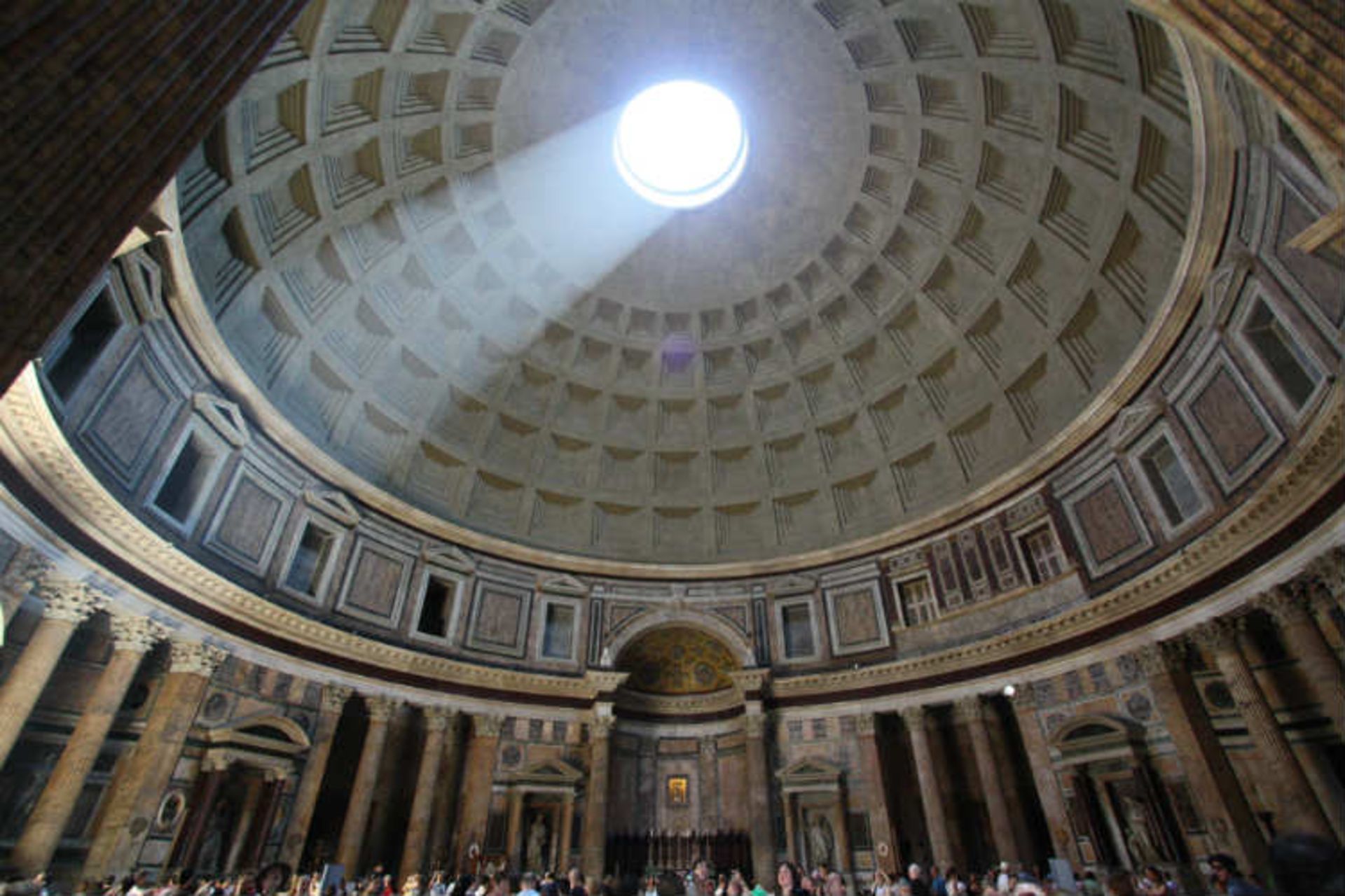 2015-07-internal_pantheon_light